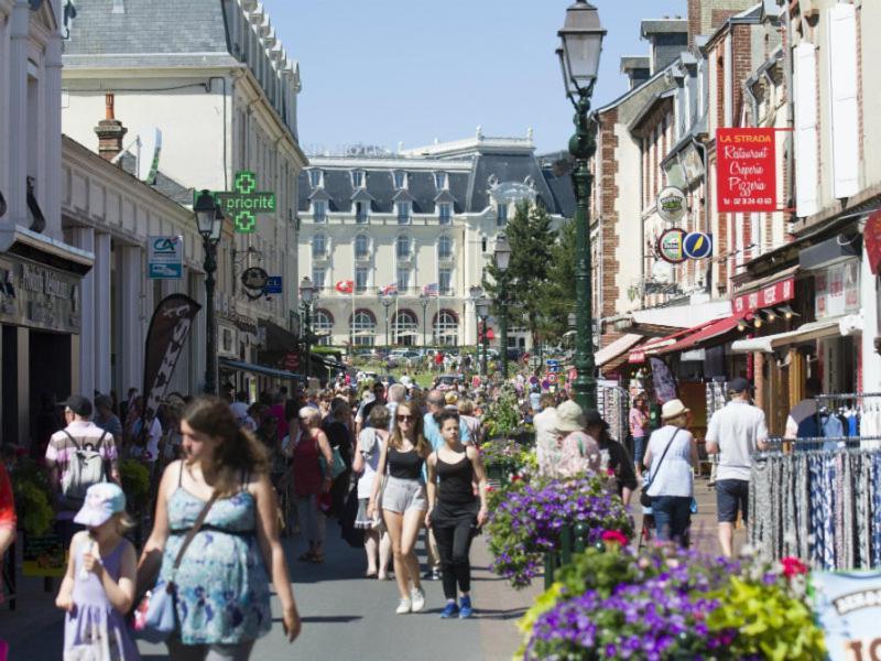 Charmant 2 Pieces A 500 M Des Plages Et Du Centre Cabourg Exterior foto